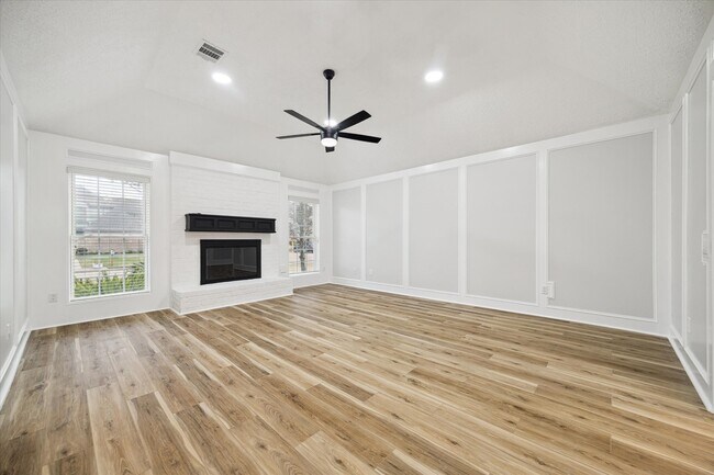 Building Photo - 20746 Prince Creek Dr