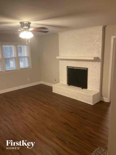 Building Photo - 184 Fremont Loop