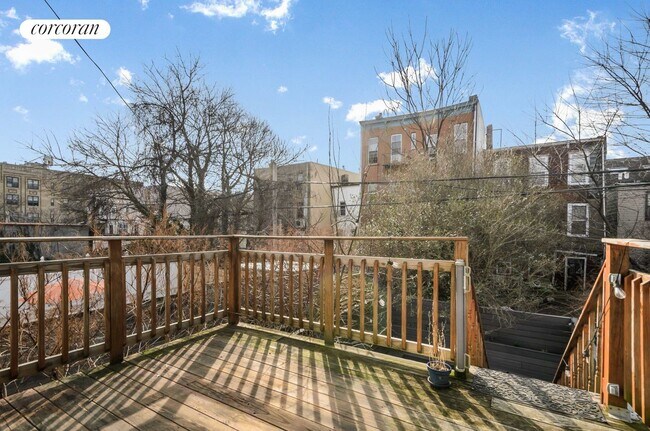 Foto del edificio - 298A Marion St