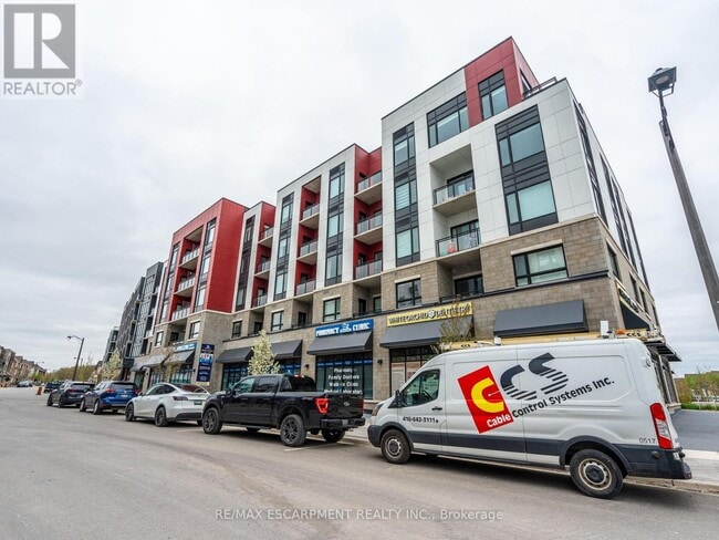 Building Photo - 3265-3265 Carding Mill Trail
