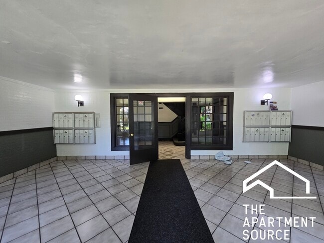 Foto del edificio - 1717 W North Shore Ave