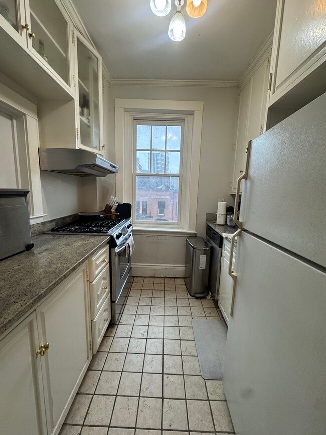 Foto del edificio - 282 Newbury St