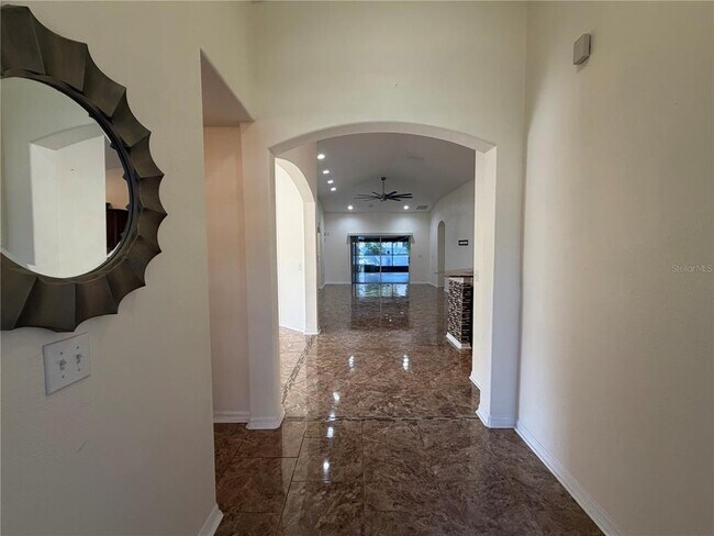 Foto del edificio - 10214 Summer Azure Dr