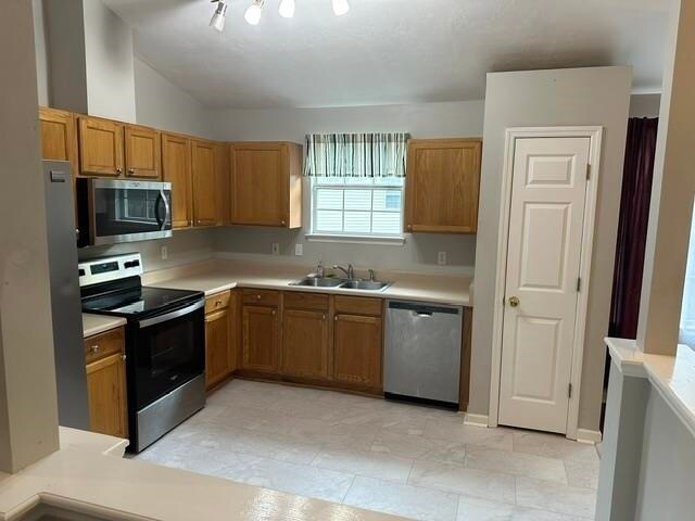 Foto del edificio - 5588 Tower Woods Trail