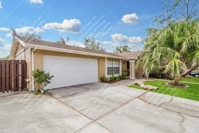 Foto del edificio - 3 br, 2 bath House - 11346 Hollyglen Dr