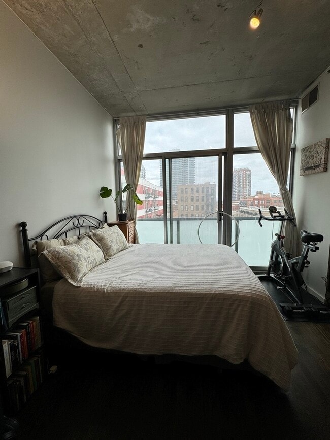 Foto del edificio - 1620 S Michigan Ave