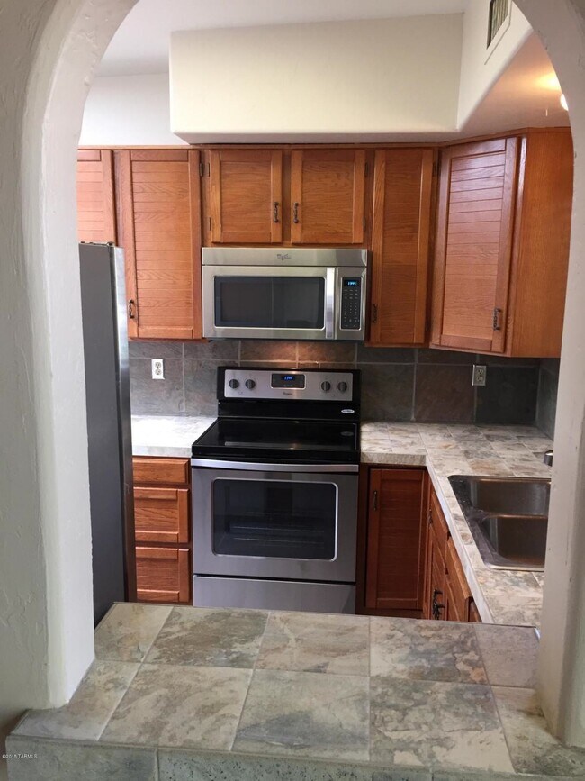 Building Photo - 11897 N Copper Butte Dr