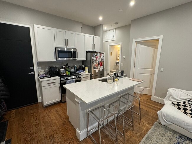 Foto del edificio - 27 Dudley St