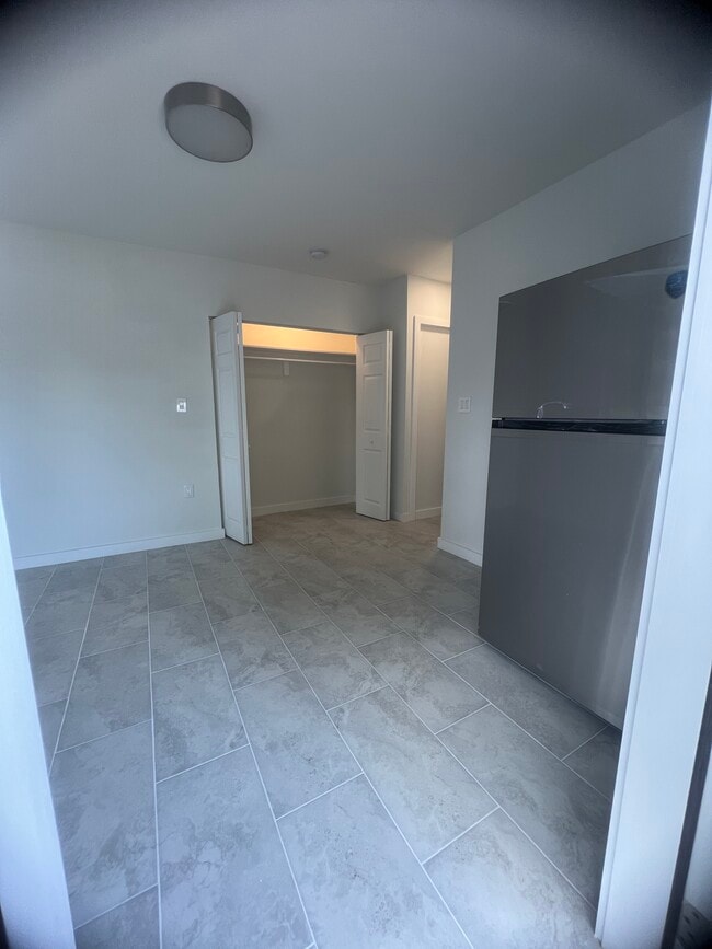 Foto del edificio - 2331 NW 64th St