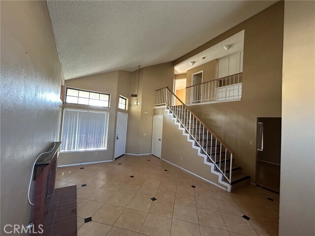 Foto del edificio - 1523 Heirloom Ave