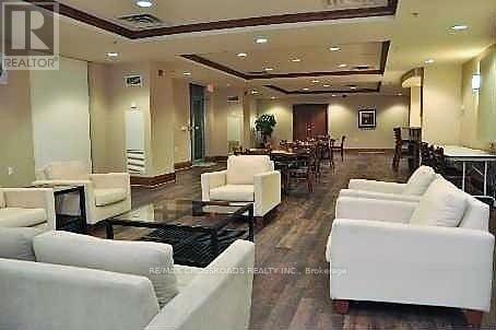 Photo du bâtiment - 23 Oneida Crescent