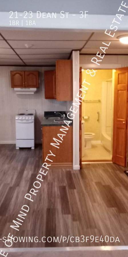 Building Photo - Cute & Cozy 1 bedroom on 3rd floor, ONLY $...