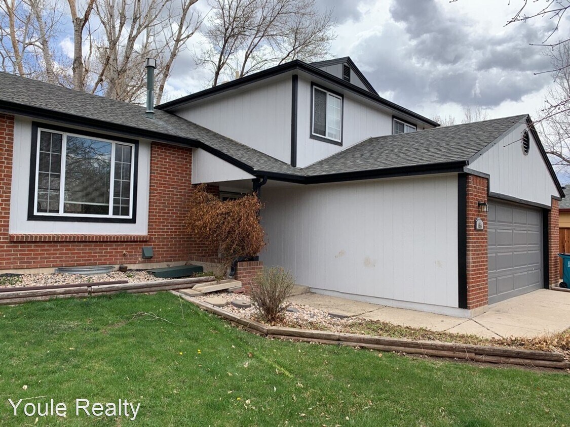Primary Photo - 4 br, 3 bath House - 654 Zuni Circle