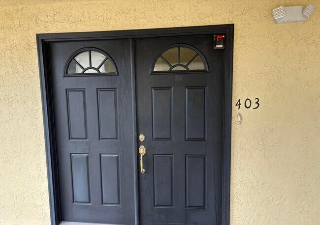 Foto del edificio - 190 Escambia Ln