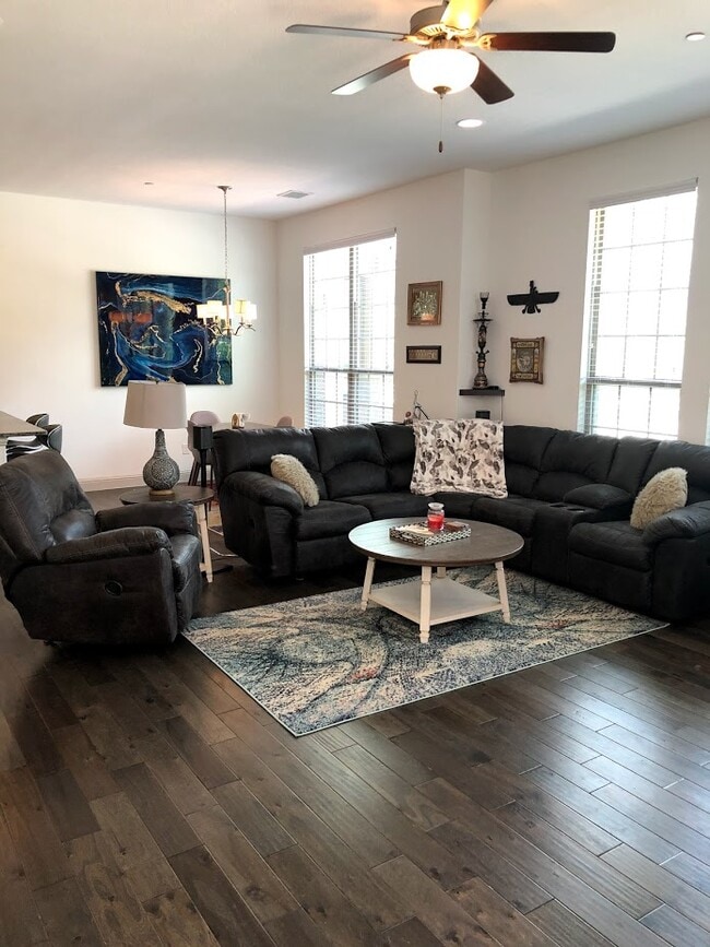 4682C Dozier Rd, Carrollton, TX 75010 Townhome Rentals in Carrollton