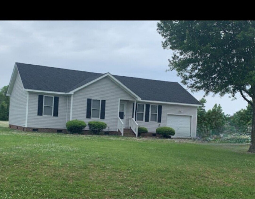 Foto principal - Great Location for VA Commuter/ Camden Cou...