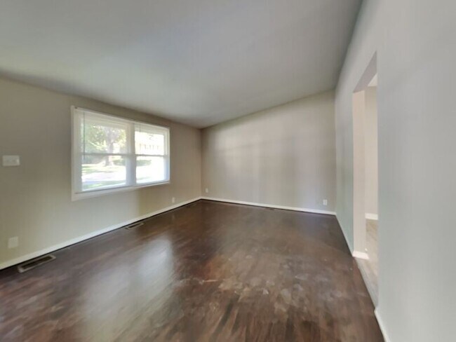 Foto del edificio - 8501 E 92nd Terrace