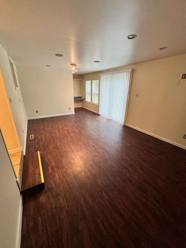 Foto del edificio - 4409 Sunnybrook Dr