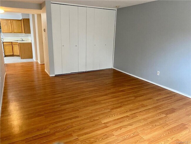 Building Photo - 100 Dowd St