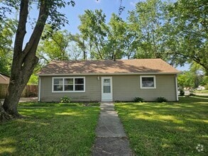 Building Photo - 34W739 Clyde Pkwy