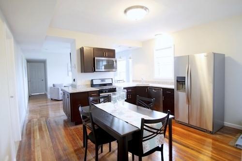 Primary Photo - 7 bedroom in Providence RI