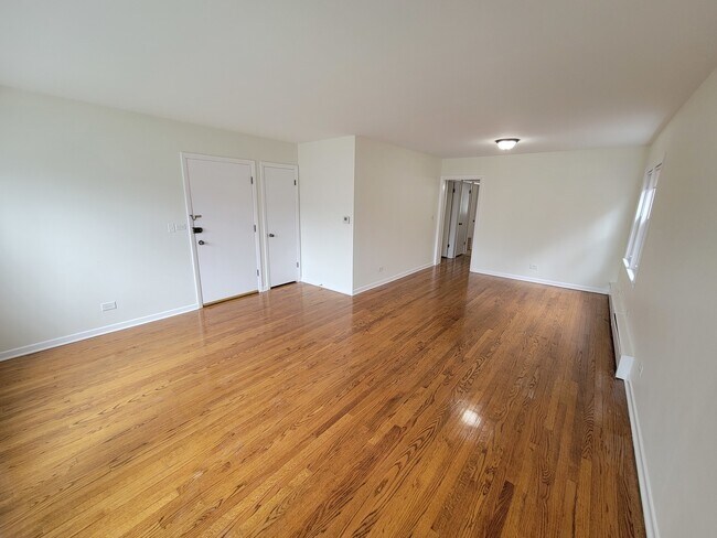 Foto del edificio - 5809 N Whipple St