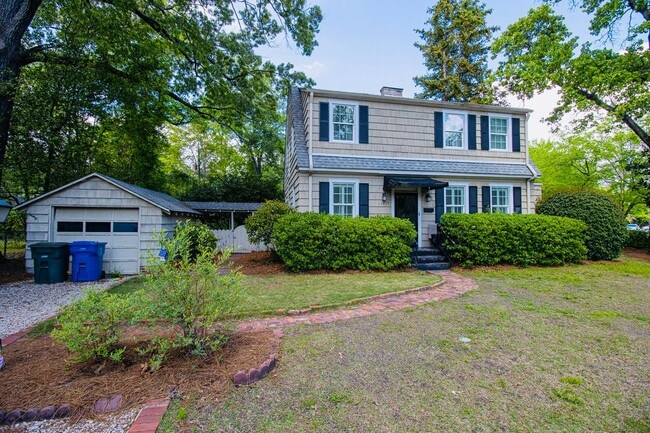 Building Photo - Stunning 3 Bedroom, 2.5 Bath in the Lake K...