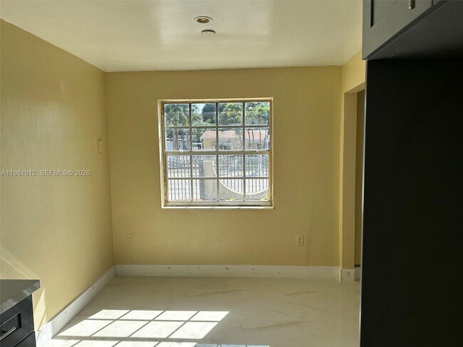 Building Photo - 1655 NW 116th St