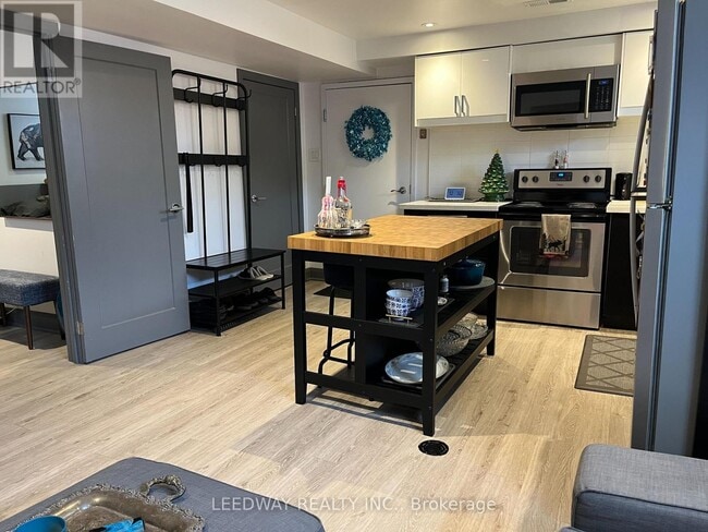 Photo du bâtiment - 2247 Haltyre Ct