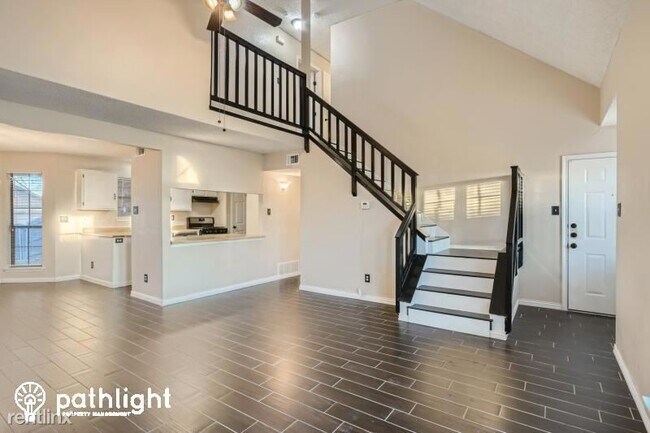 Foto del edificio - 4 br, 2 bath House - 4315 Largo Drive UNIT