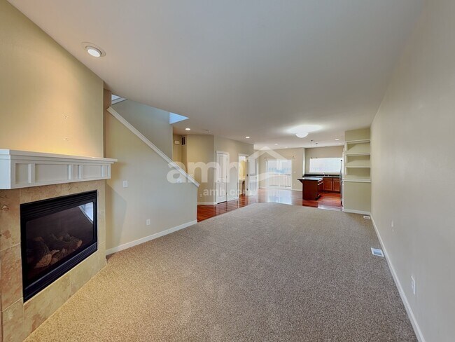 Foto del edificio - 7353 Rainier Dr