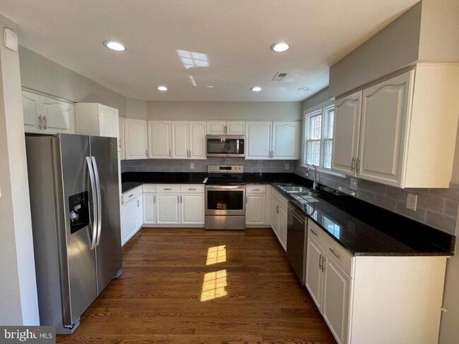 Building Photo - 6259 Traci Joyce Ln