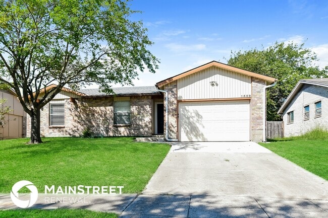 Building Photo - 1559 Willowbrook St