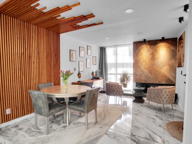 Building Photo - 6314 Friars Rd