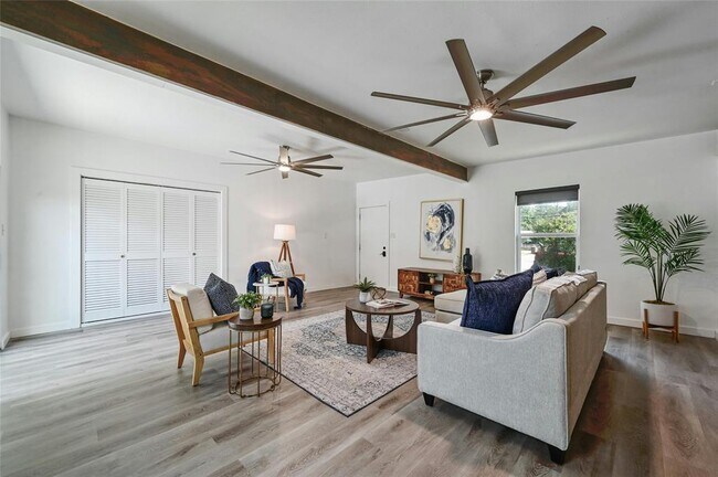Foto del edificio - 1130 Gardner Rd