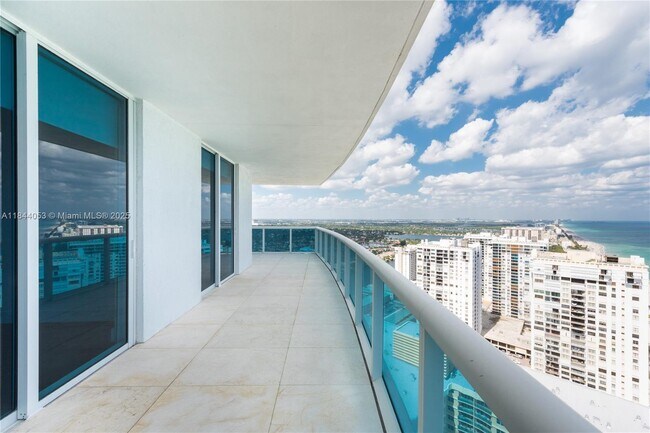 Foto del edificio - 2711 S Ocean Dr