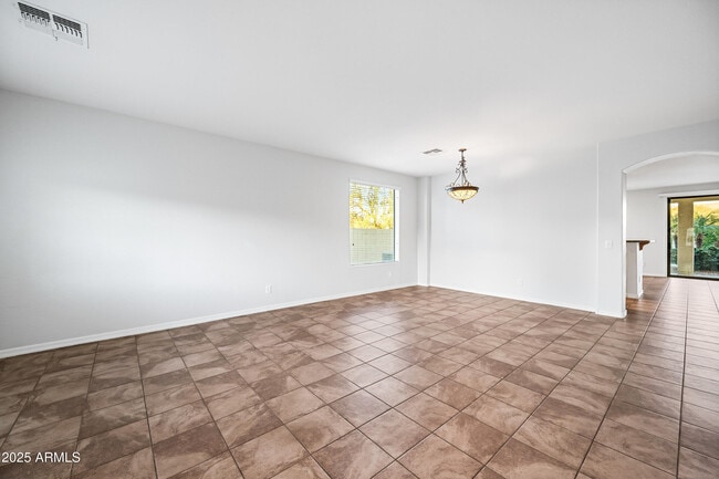 Foto del edificio - 9707 S 45th Ave