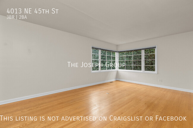 Building Photo - Beautiful Mid-Century 3 bed in Laurelhurst