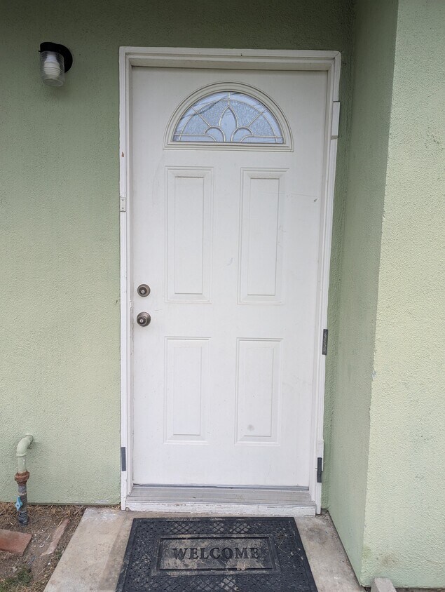 Foto principal - 10694 Chestnut St
