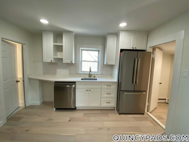 Building Photo - 71 Water St