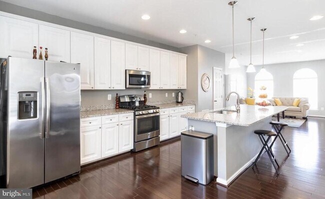 Foto del edificio - 6812 Flour Mill Ct