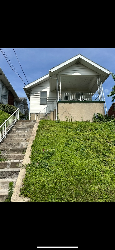 Building Photo - 2732 Queensboro Ave