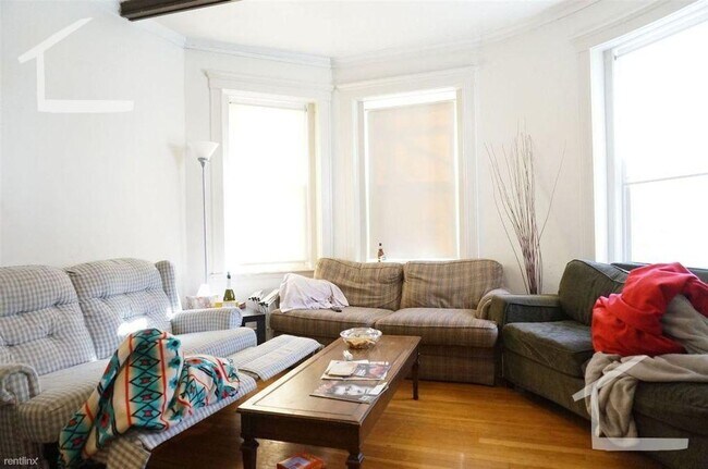 Foto del edificio - 171 Thorndike St
