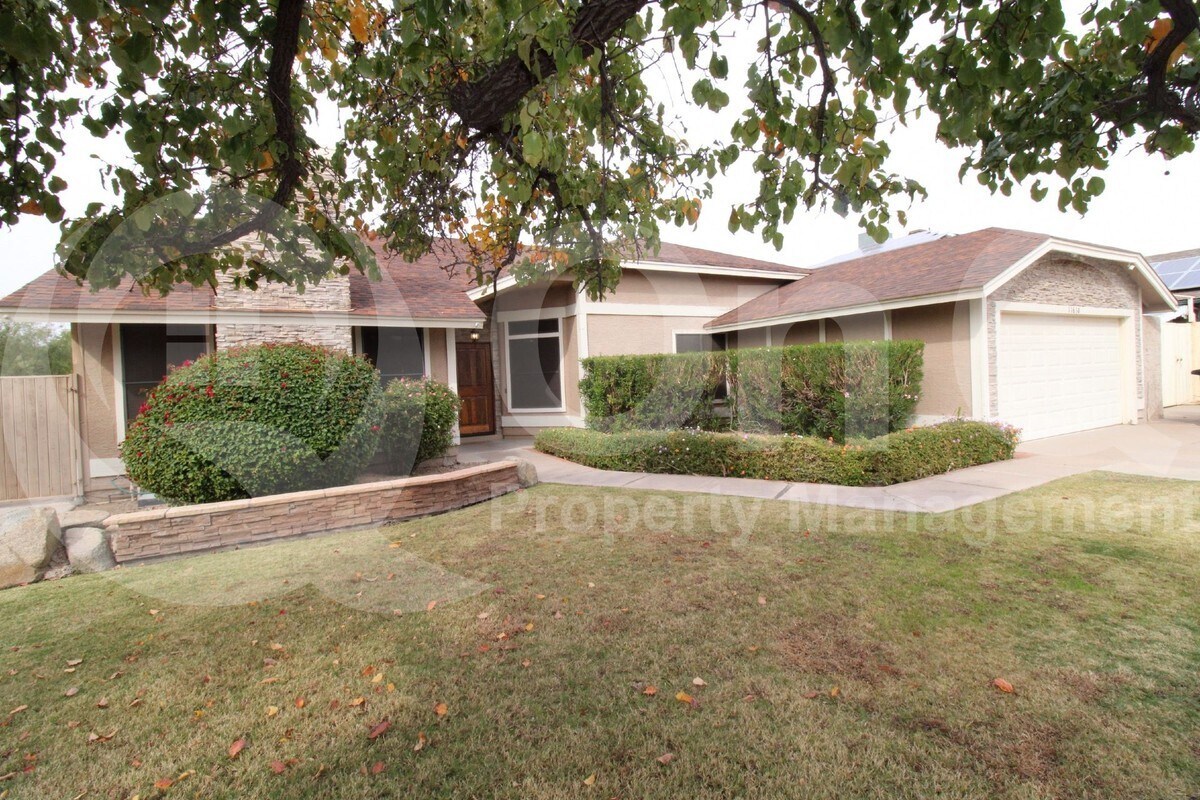 Primary Photo - 11638 N 109th St