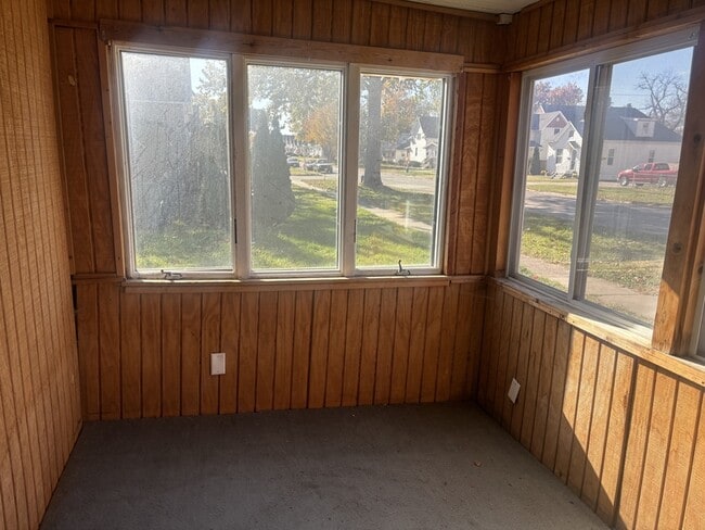 Foto del edificio - 527 9th St SW