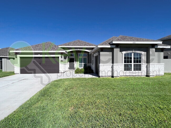 Building Photo - 4708 Ensenada Ave