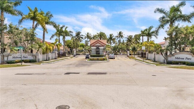 Foto del edificio - 16628 SW 47th Terrace