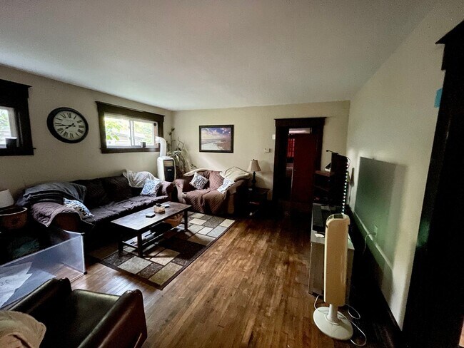 Foto del edificio - Adabell Properties