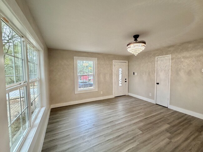 Foto del edificio - 5958 Scottsdale Dr