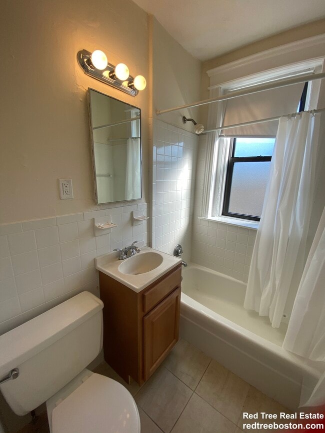 Foto del edificio - 1148 Commonwealth Ave